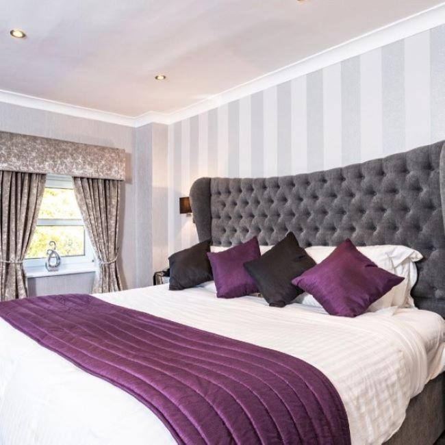 Borough Arms Hotel Newcastle-under-Lyme Kültér fotó